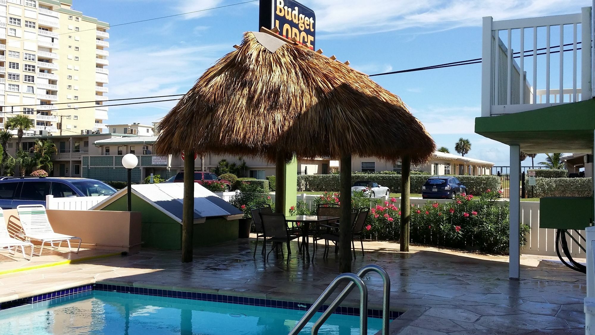 The Palms On Ocean Motel ปอมปาโนบีช ภายนอก รูปภาพ